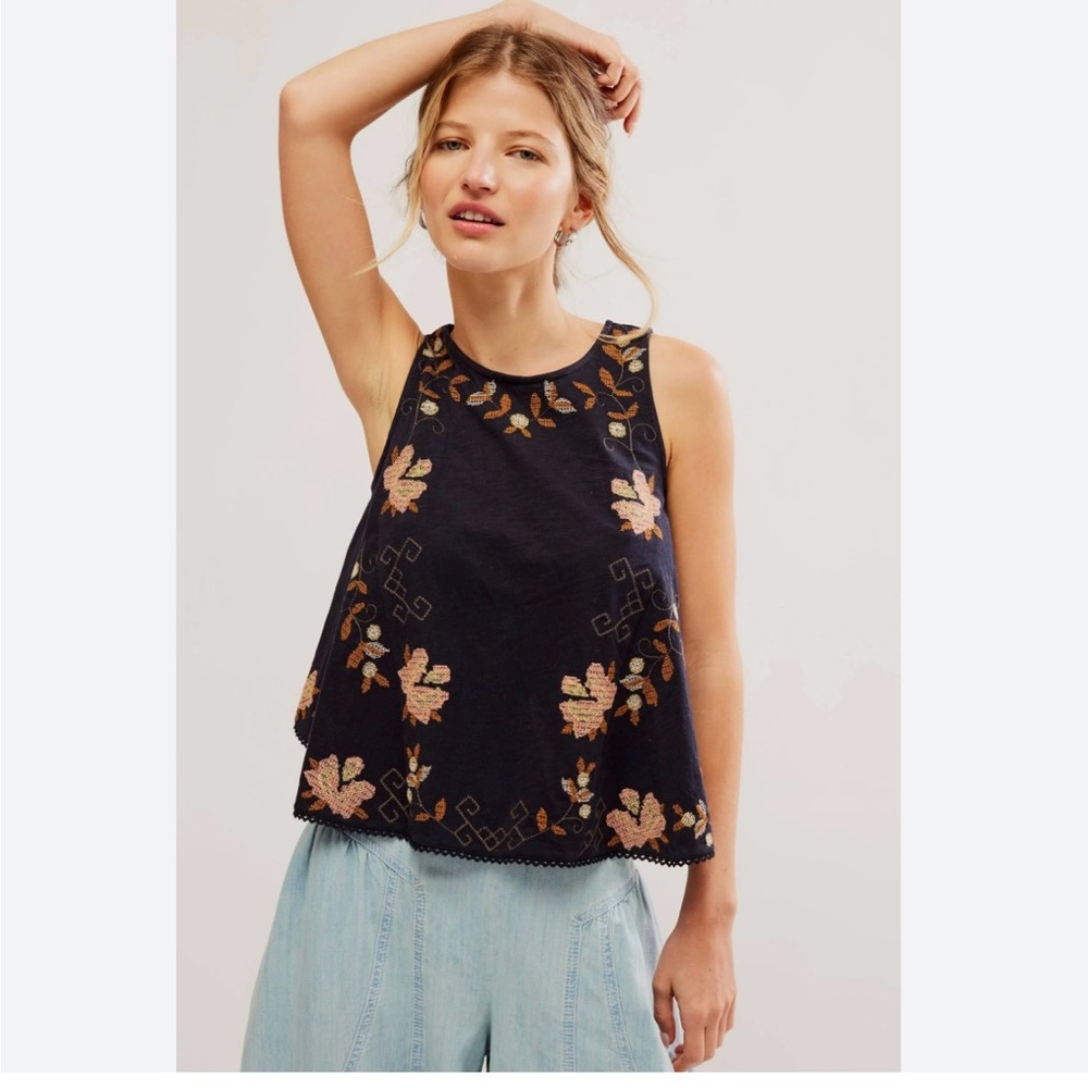NEW Free People Fun & Flirty embroidered slightly cropped tank